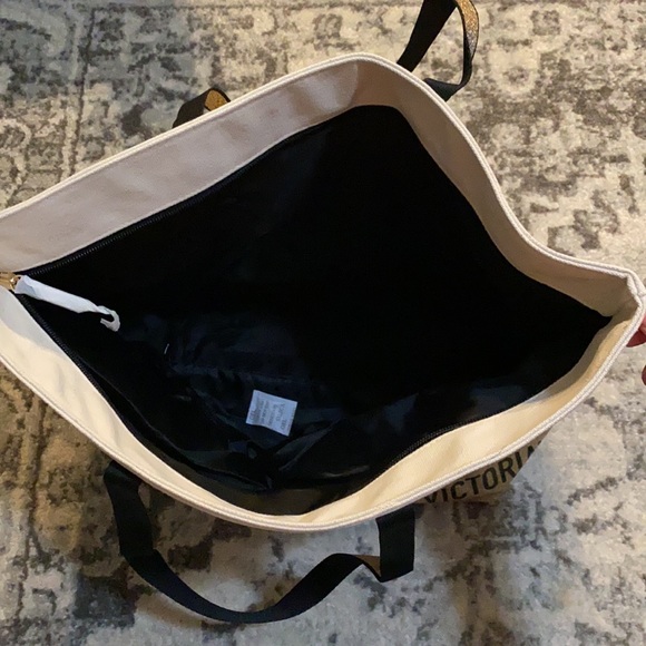 Victoria Secret Tote - Picture 4 of 5